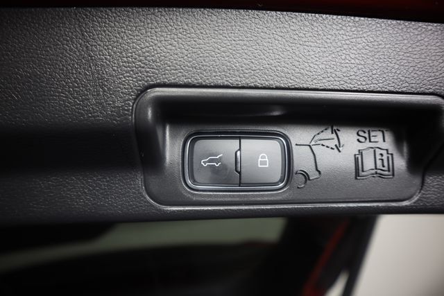 Used 2025 Ford Explorer ST-Line w/ Premium Package AWD/4WD image 68