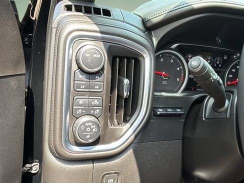 Used 2021 Chevrolet Silverado 3500 High Country AWD/4WD image 22
