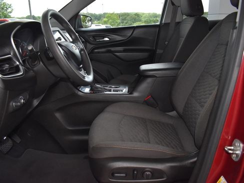 Used 2021 Chevrolet Equinox LT FWD image 4