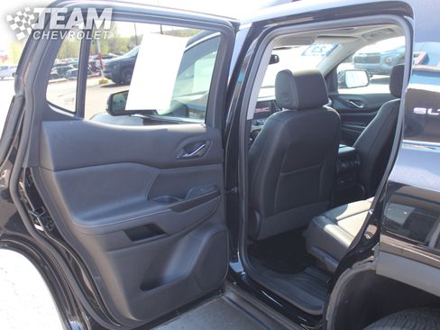 Used 2023 GMC Acadia SLT w/ Preferred Package AWD/4WD image 21