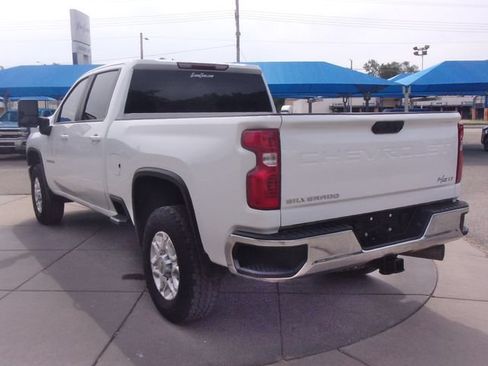 Used 2023 Chevrolet Silverado 2500 LT w/ Convenience Package AWD/4WD image 16
