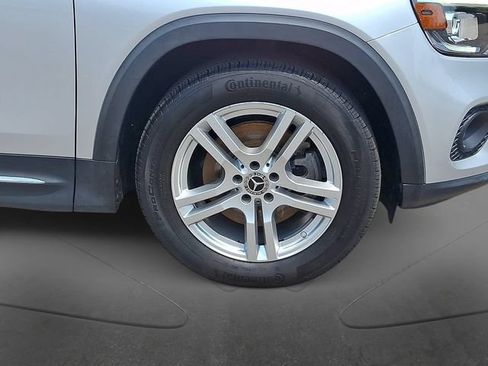Used 2021 Mercedes-Benz GLB 250 4MATIC image 10