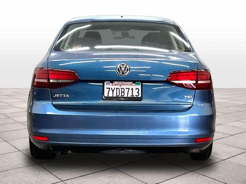 Used 2017 Volkswagen Jetta S FWD image 9