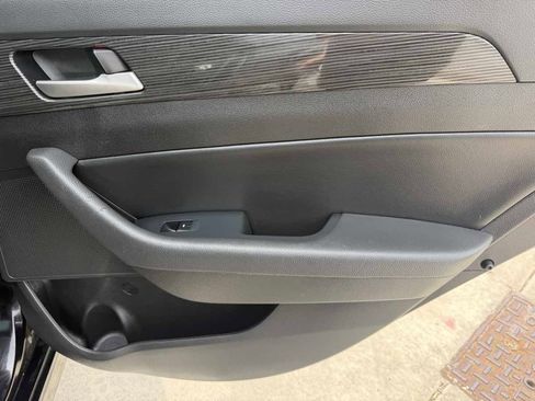 Used 2019 Hyundai Sonata Limited w/ Ultimate Package 04 FWD image 25