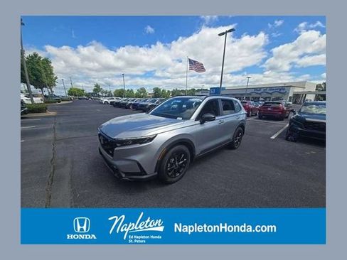 Used 2026 Honda CR-V Sport image 1