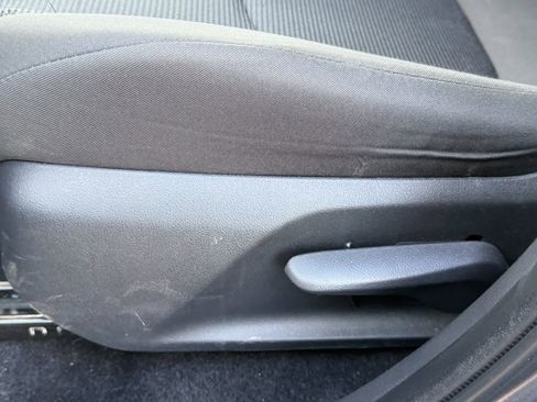 Used 2024 Toyota RAV4 LE image 19