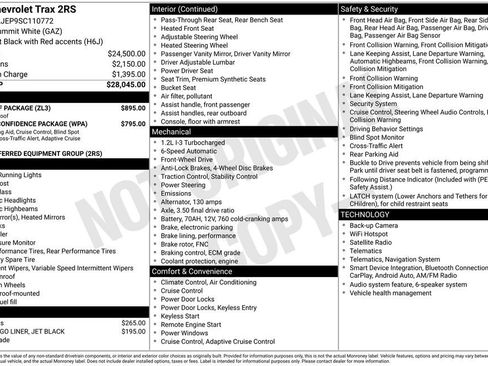 Used 2025 Chevrolet Trax RS w/ Sunroof Package FWD image 5