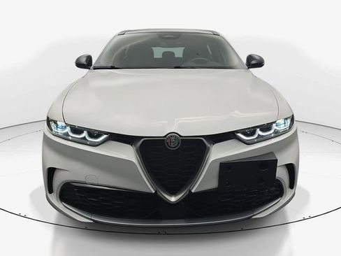 Used 2024 Alfa Romeo Tonale Ti AWD/4WD image 5