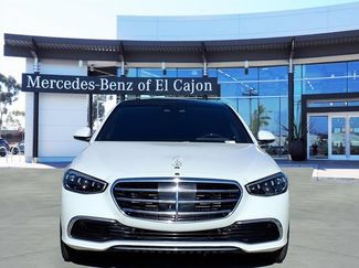 Used 2024 Mercedes-Benz S 580 4MATIC Sedan video 2