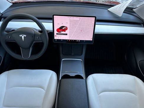 Used 2021 Tesla Model 3 Standard Range Plus RWD image 17