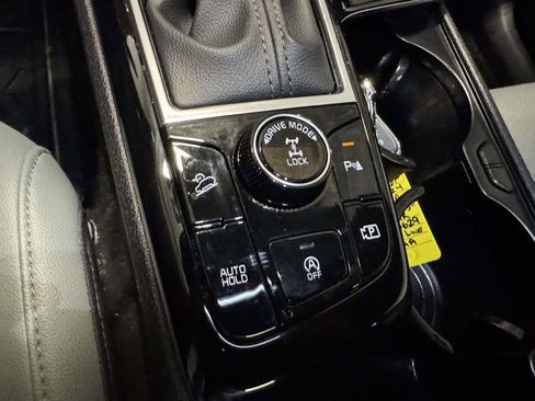 Used 2024 Kia Sportage X-Line w/ X-Line Premium Package AWD/4WD image 25