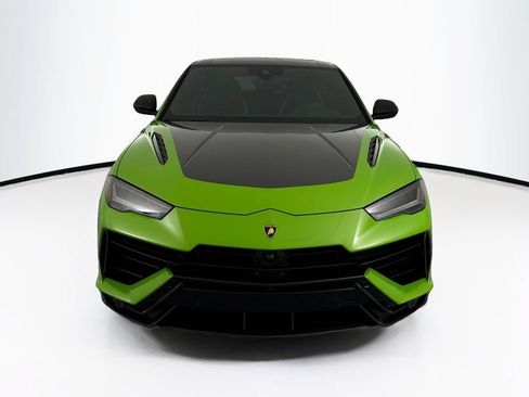 Used 2024 Lamborghini Urus Performante AWD/4WD image 3