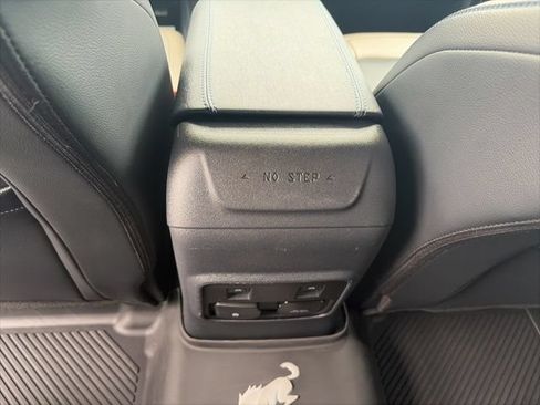 Used 2024 Ford Bronco Wildtrak AWD/4WD image 15