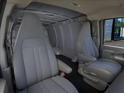 New 2025 GMC Savana 2500 w/ Driver Convenience Package RWD image 16