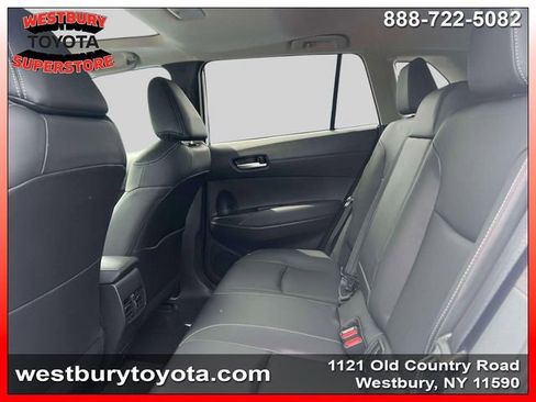 Used 2023 Toyota Corolla Cross XLE w/ Convenience Package AWD/4WD image 13