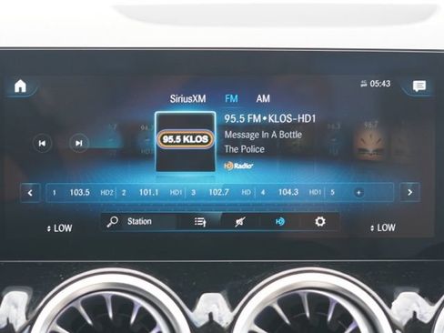Used 2023 Mercedes-Benz GLA 250 image 21