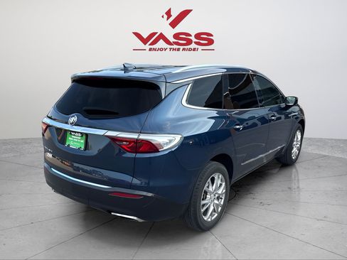 Used 2022 Buick Enclave Premium w/ Experience Buick Package FWD image 5