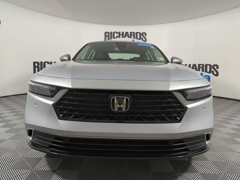 Used 2025 Honda Accord EX-L image 3