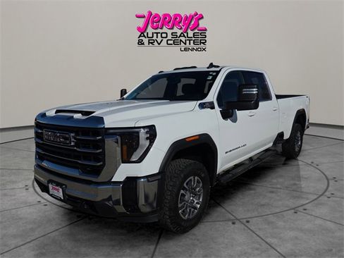 Used 2024 GMC Sierra 3500 SLE image 9