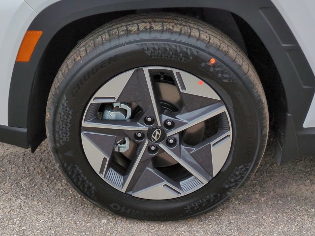 New 2026 Hyundai Tucson SEL FWD image 11