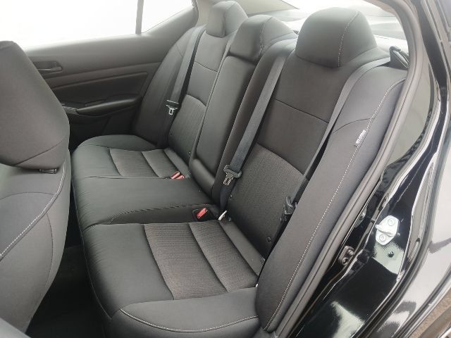 Used 2024 Nissan Altima 2.5 S FWD image 10