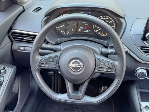 Used 2023 Nissan Altima 2.5 S FWD image 18