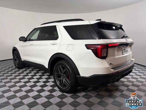 Used 2025 Ford Explorer ST w/ Sun And Sound Package AWD/4WD image 12