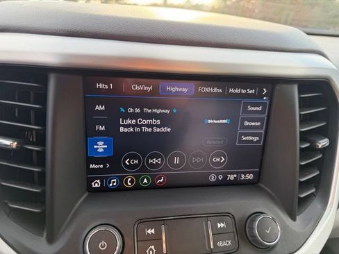 Certified 2023 GMC Acadia SLT FWD image 27