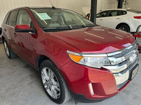 Used 2014 Ford Edge Limited w/ Equipment Group 301A FWD image 6
