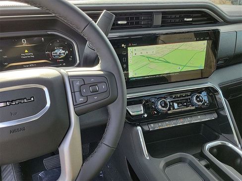 New 2026 GMC Sierra 3500 Denali w/ Denali Reserve Package image 25