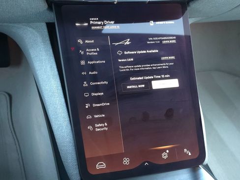 Used 2025 Lucid Air Pure image 44