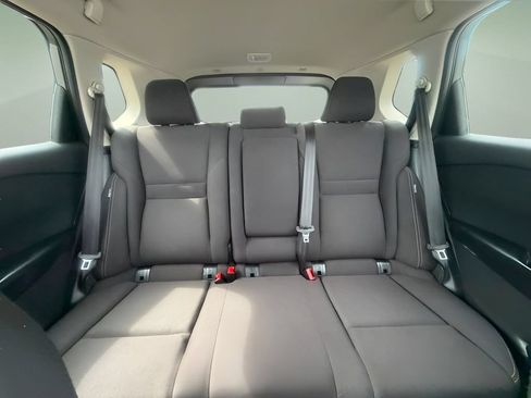 Used 2024 Nissan Rogue S AWD/4WD image 17