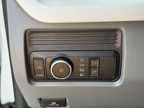 New 2026 Ford F550 4x4 Crew Cab image 12