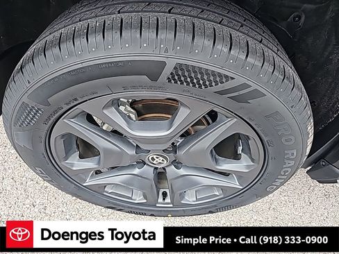 Used 2024 Toyota RAV4 Adventure image 24