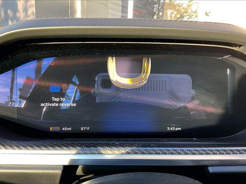 Used 2022 Tesla Model S Plaid image 19