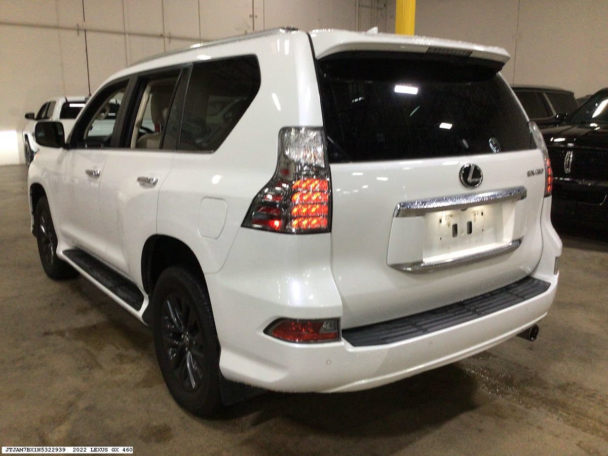 Used 2022 Lexus GX 460 Premium w/ Premium Package AWD/4WD image 6