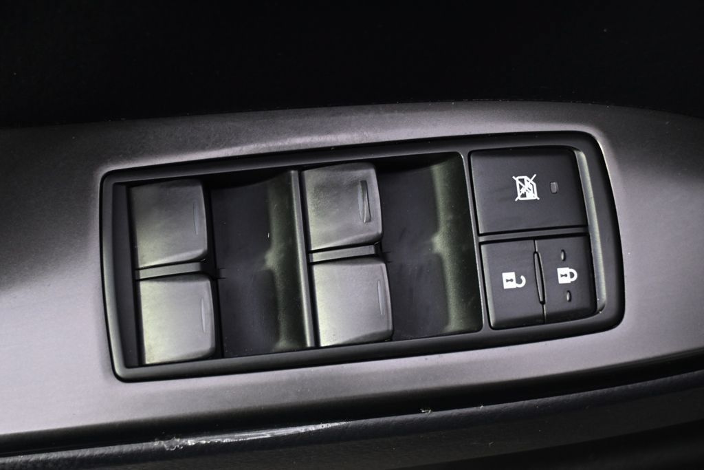 Used 2023 Lexus GX 460 Premium w/ Premium Package AWD/4WD image 19