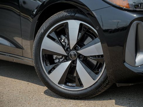 New 2025 Audi A5 2.0T Premium image 2