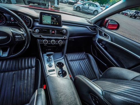 Used 2019 Genesis G70 2.0T Advanced w/ Elite Package image 40