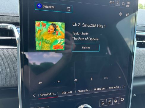 New 2026 GMC Sierra EV Elevation image 4