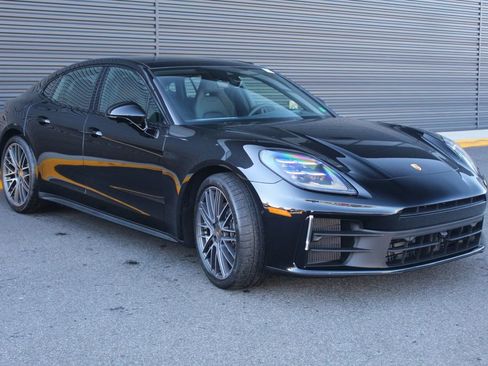 New 2026 Porsche Panamera 4 image 10