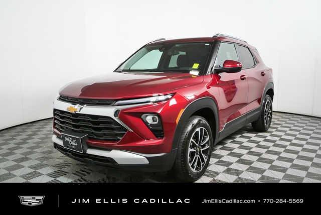 Used 2025 Chevrolet TrailBlazer LT AWD/4WD image 29