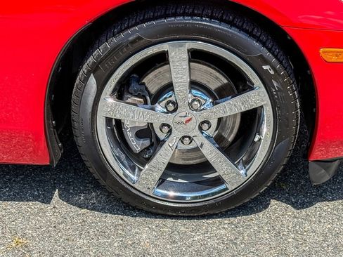 Used 2009 Chevrolet Corvette Coupe w/ Preferred Equipment Group RWD image 34