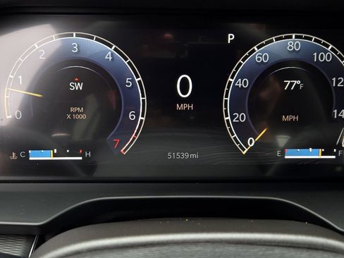 Certified 2023 Jeep Grand Cherokee Laredo X AWD/4WD image 20