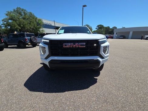 Used 2025 GMC Canyon Elevation RWD image 3