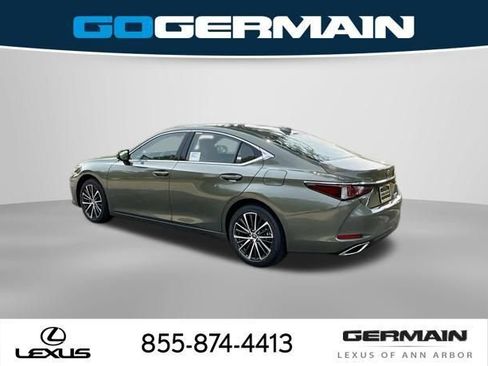 New 2025 Lexus ES 350 w/ Premium Package image 5