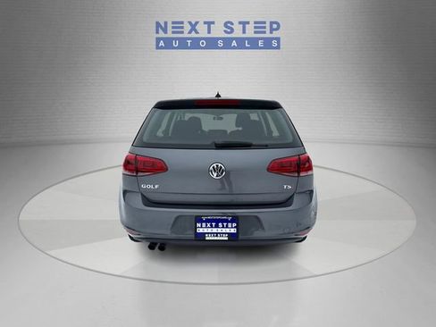 Used 2017 Volkswagen Golf S FWD image 7