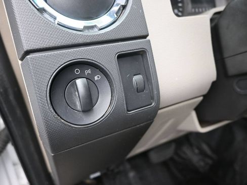 Used 2008 Ford F550 4x4 Super Cab Super Duty image 17