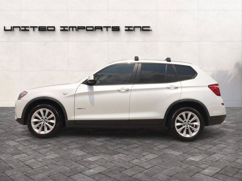 Used 2017 BMW X3 sDrive28i RWD image 2