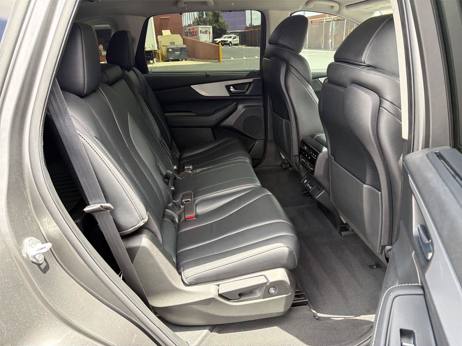 Certified 2023 Acura MDX w/ Technology Package FWD image 14